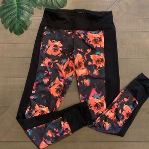 💃🏼BOGO Reflex Yoga Leggings S